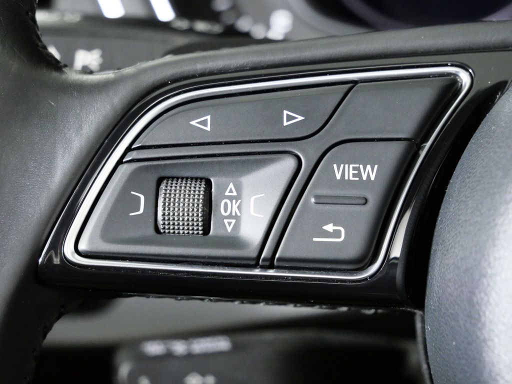 Thumbnail: 2017 Audi A4 - 41