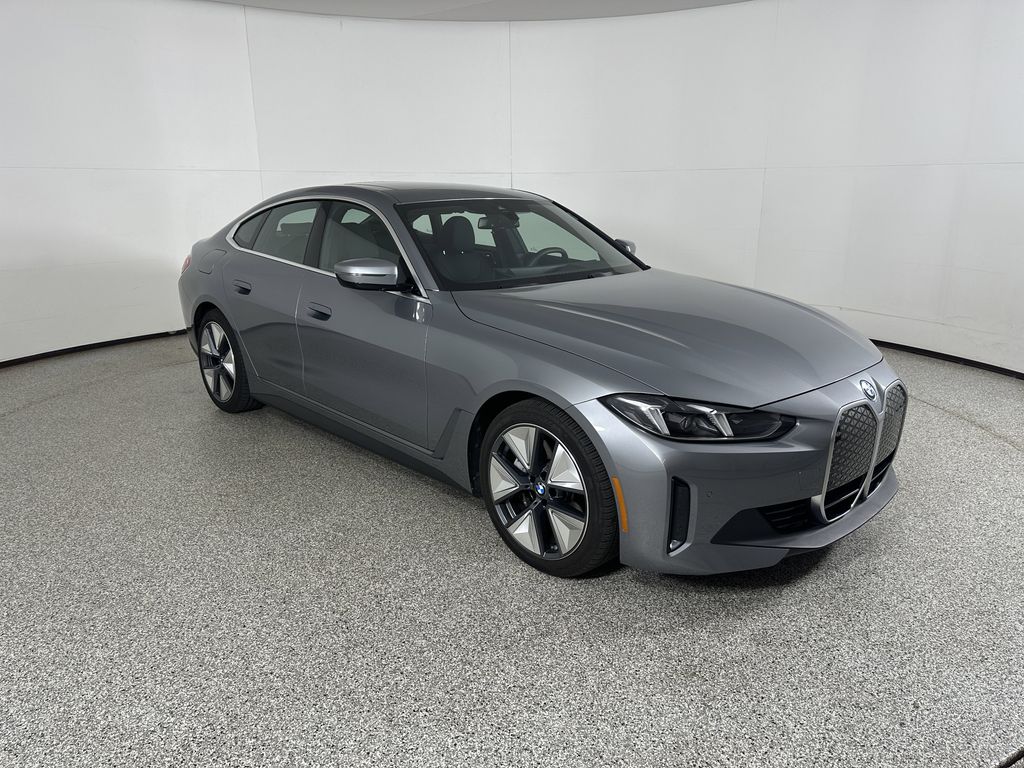 Thumbnail: 2025 BMW i4 - 4