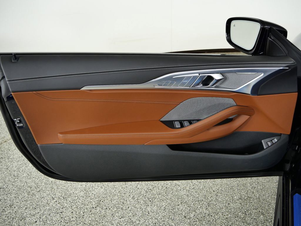 Thumbnail: 2026 BMW 8 Series - 31