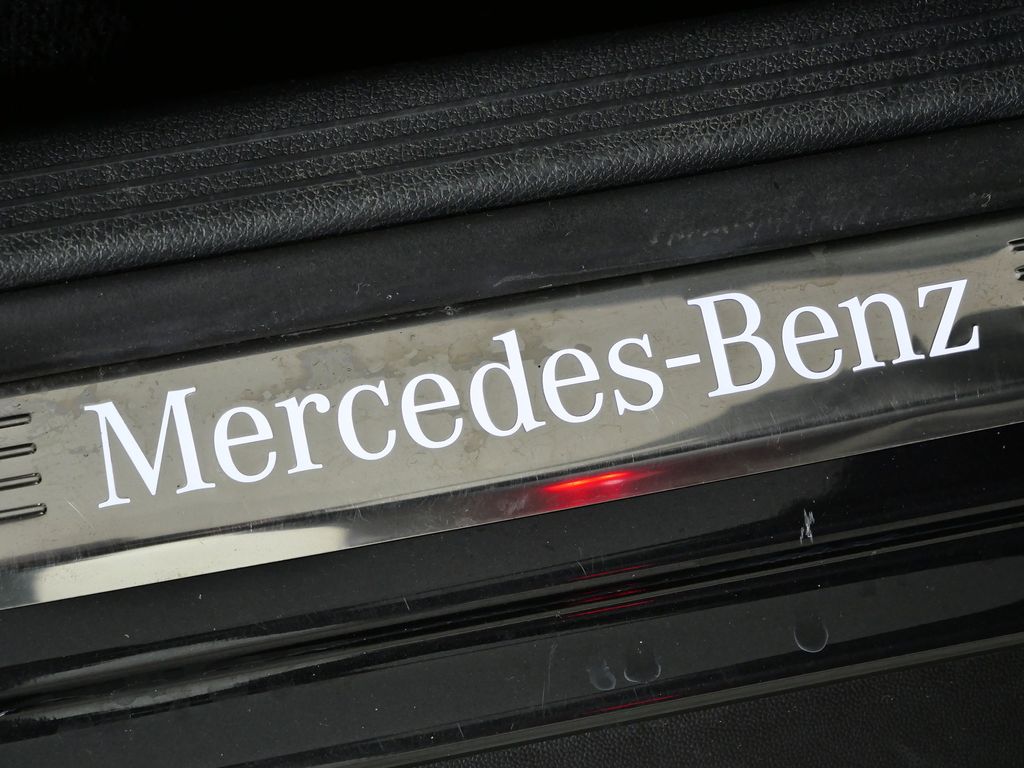 Thumbnail: 2021 Mercedes-Benz GLC - 24