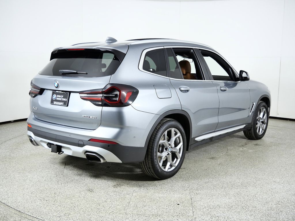 Thumbnail: 2024 BMW X3 - 11
