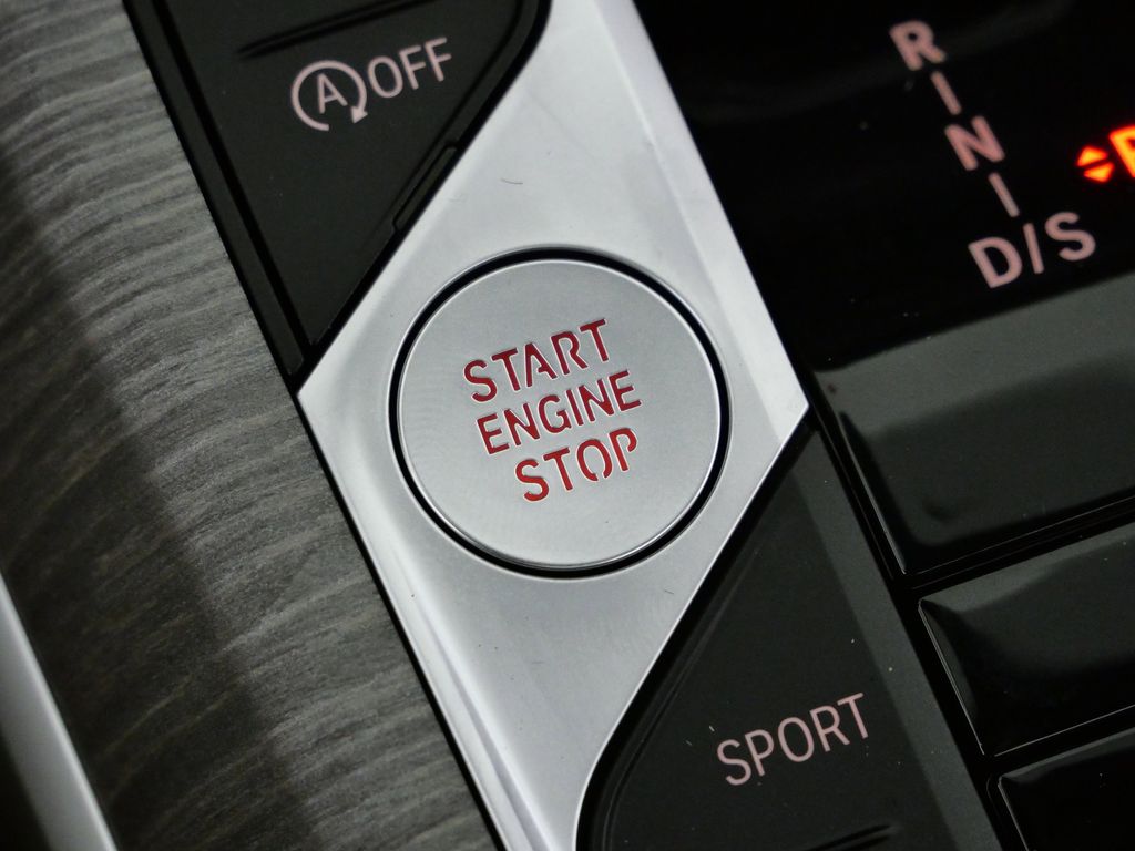 Thumbnail: 2026 BMW 3 Series - 45