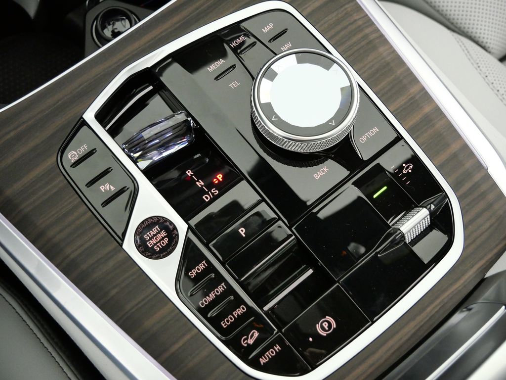 Thumbnail: 2026 BMW X5 - 48