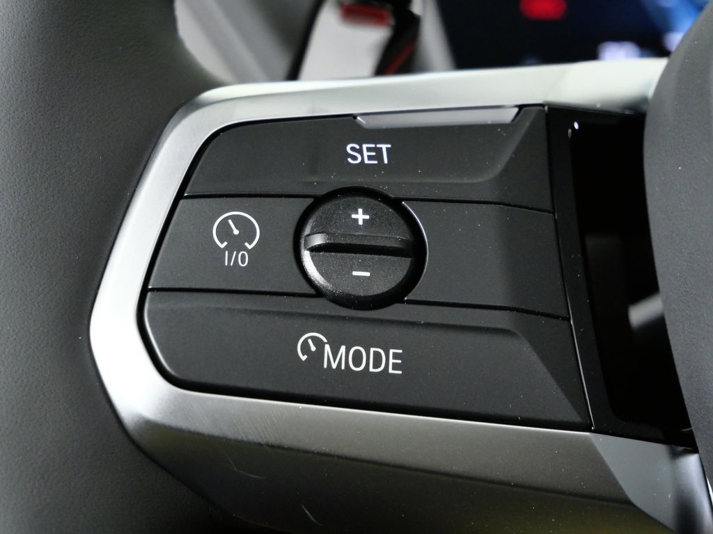 Thumbnail: 2026 BMW 2 Series - 40