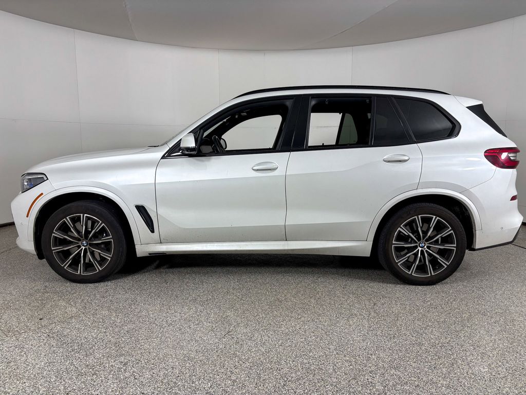 Thumbnail: 2019 BMW X5 - 6