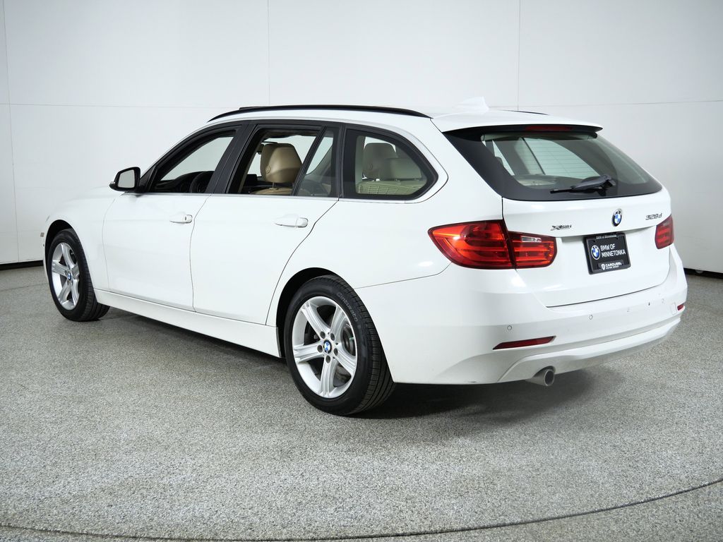 Thumbnail: 2015 BMW 3 Series - 15