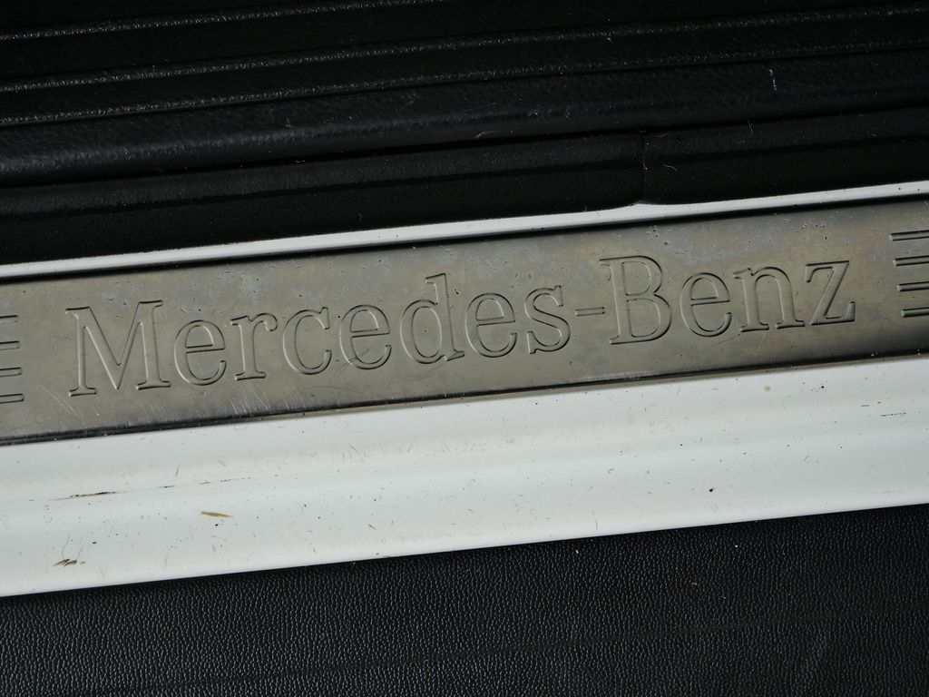 Thumbnail: 2017 Mercedes-Benz GLE - 24