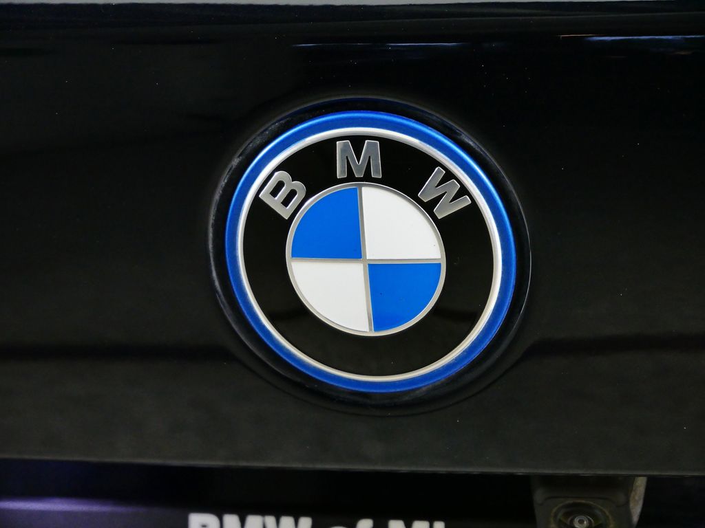 Thumbnail: 2024 BMW X5 - 11