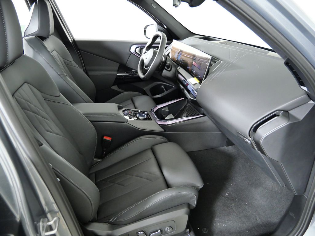 Thumbnail: 2026 BMW X3 - 21