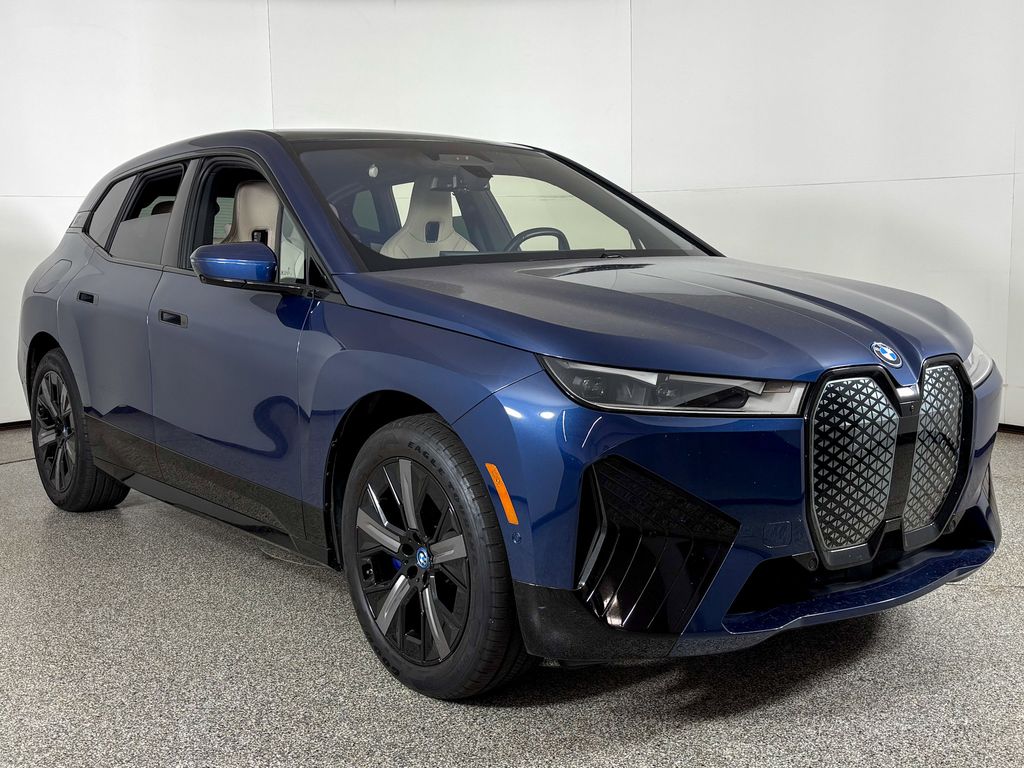 Thumbnail: 2024 BMW iX - 4