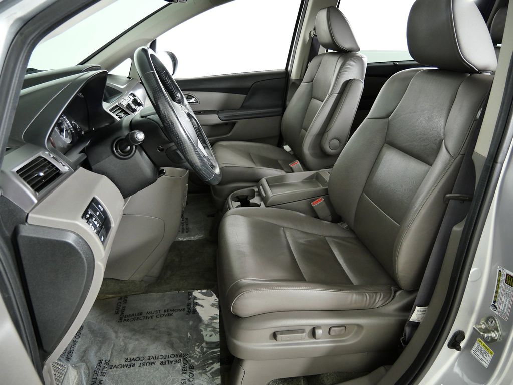 Thumbnail: 2014 Honda Odyssey - 36