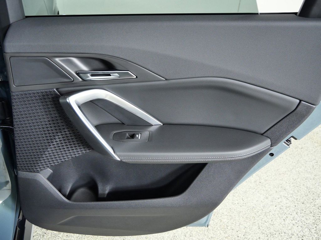 Thumbnail: 2026 BMW X1 - 23