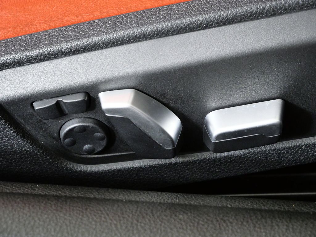 Thumbnail: 2016 BMW M4 - 23