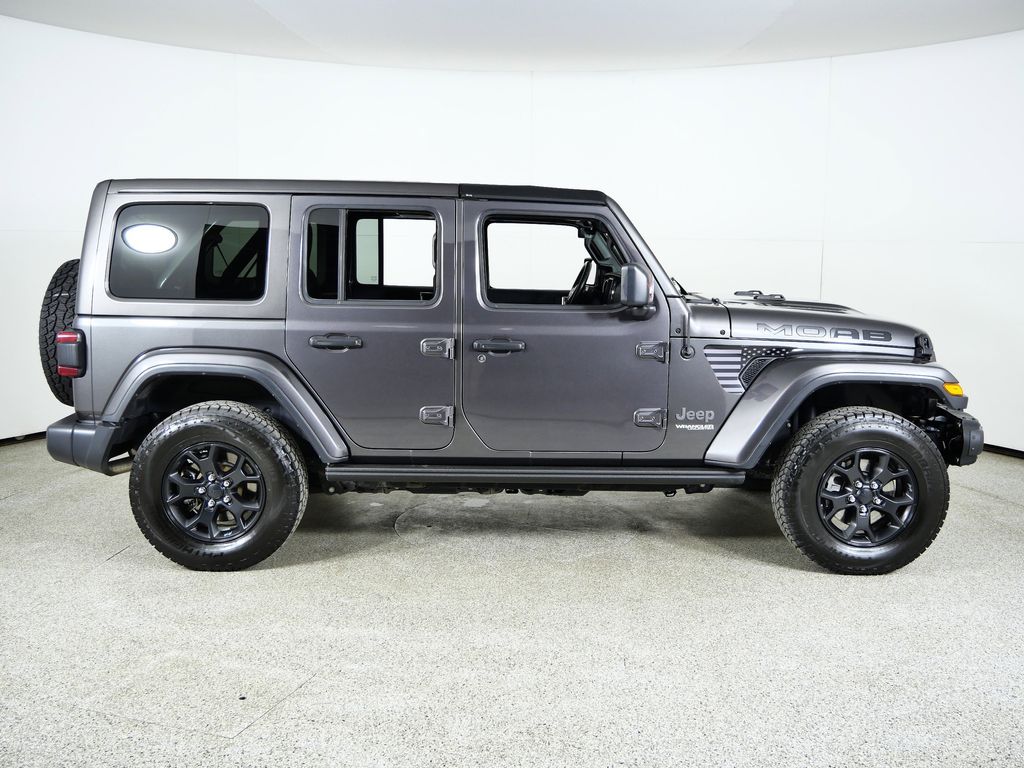 Thumbnail: 2019 Jeep Wrangler - 9