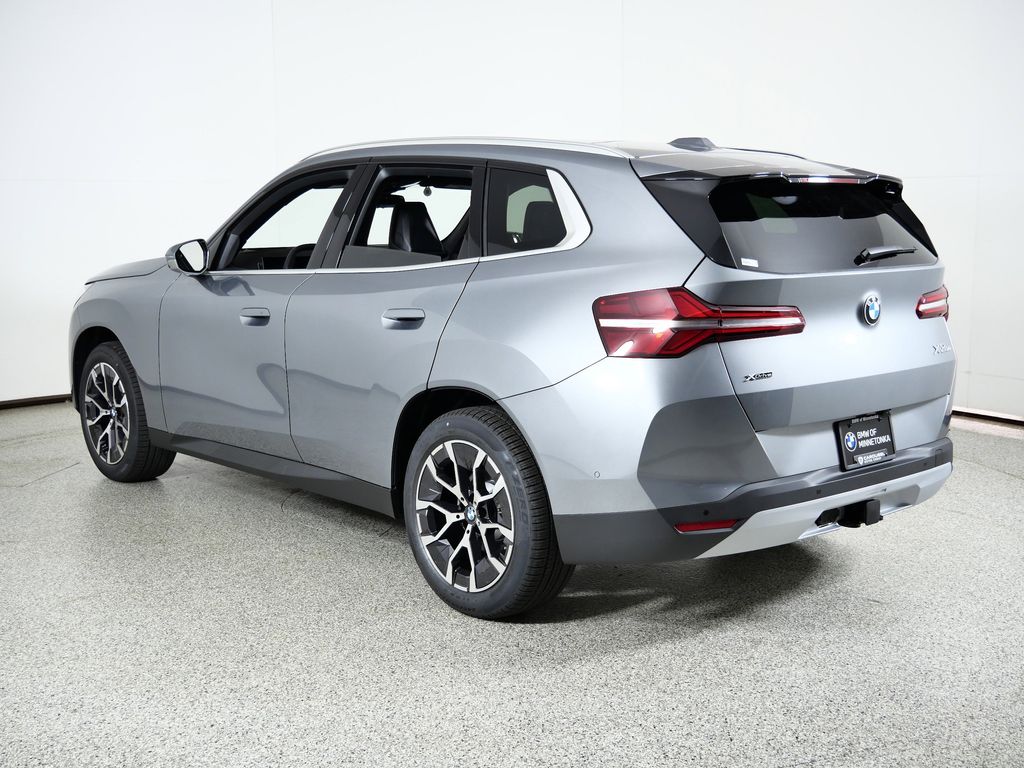 Thumbnail: 2026 BMW X3 - 14