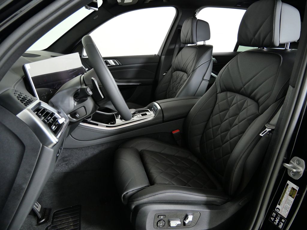 Thumbnail: 2026 BMW X5 - 36