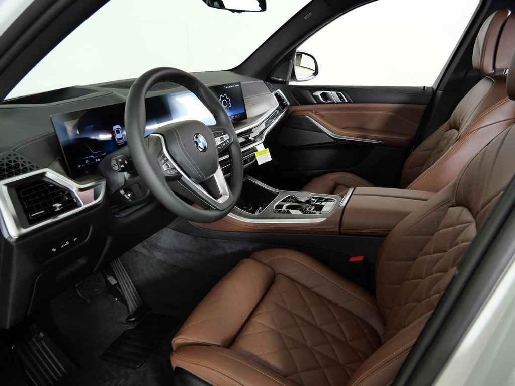 Thumbnail: 2026 BMW X5 - 34
