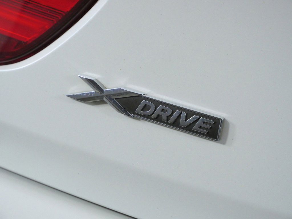 Thumbnail: 2016 BMW 6 Series - 14