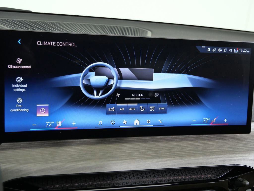 Thumbnail: 2026 BMW 3 Series - 44