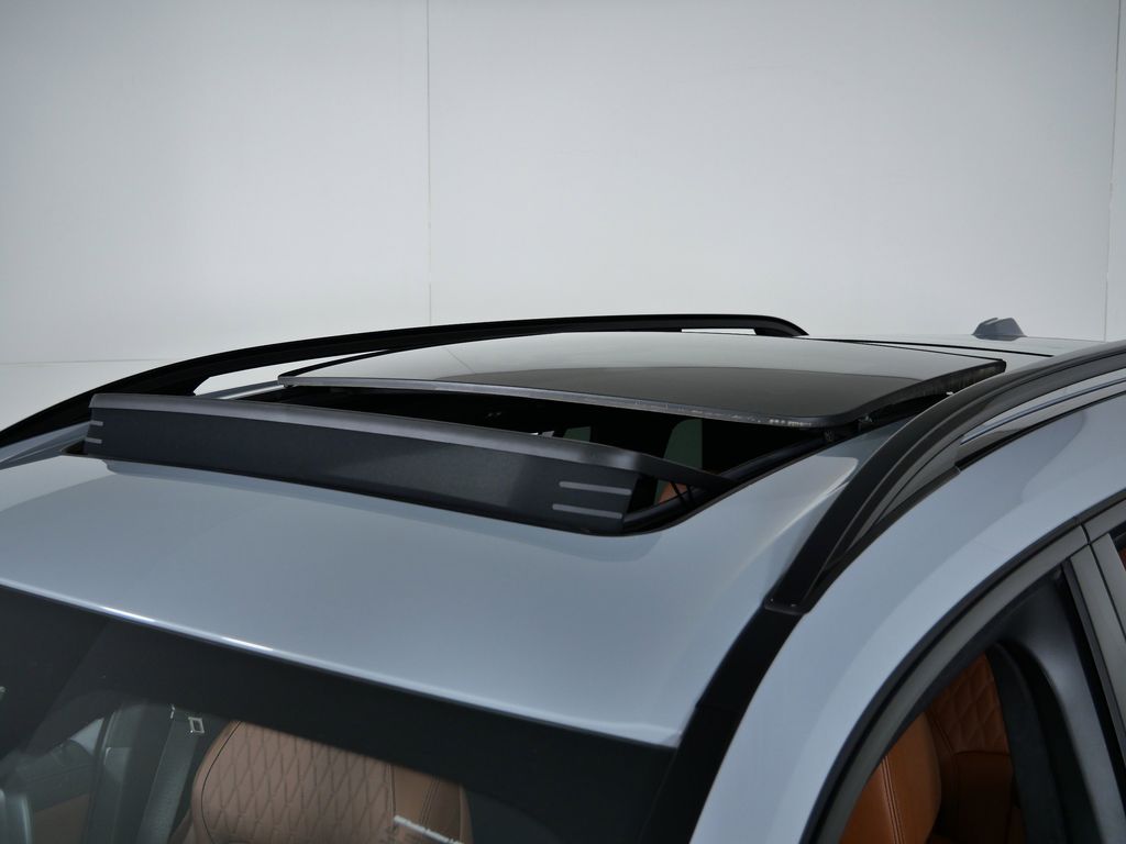 Thumbnail: 2025 BMW X7 - 19