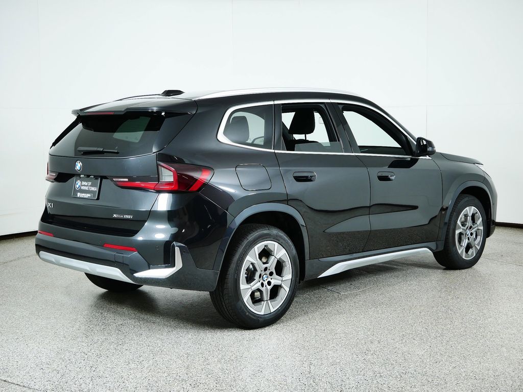 Thumbnail: 2026 BMW X1 - 8