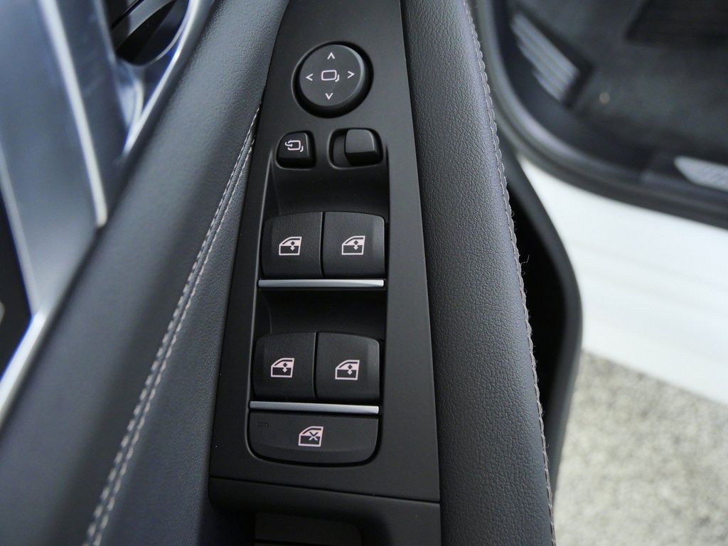 Thumbnail: 2026 BMW X5 - 35