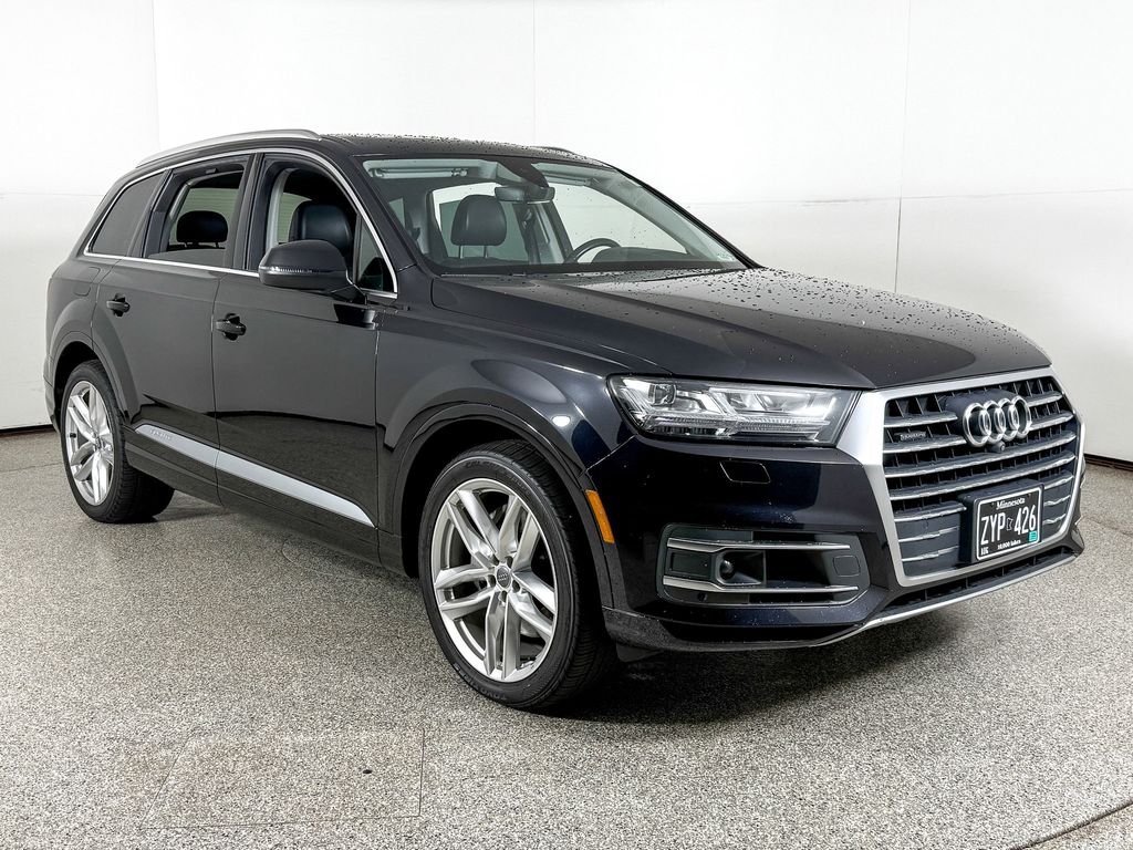 Thumbnail: 2018 Audi Q7 - 4