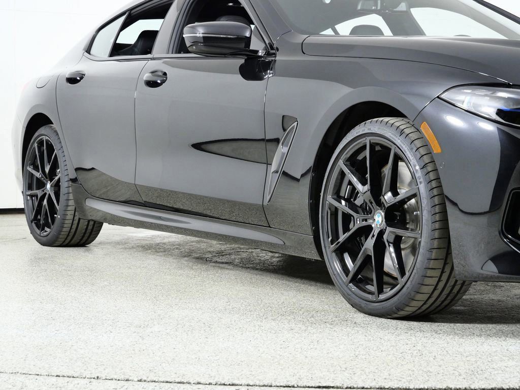 Thumbnail: 2026 BMW 8 Series - 7