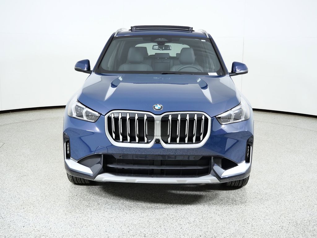 Thumbnail: 2026 BMW X1 - 2