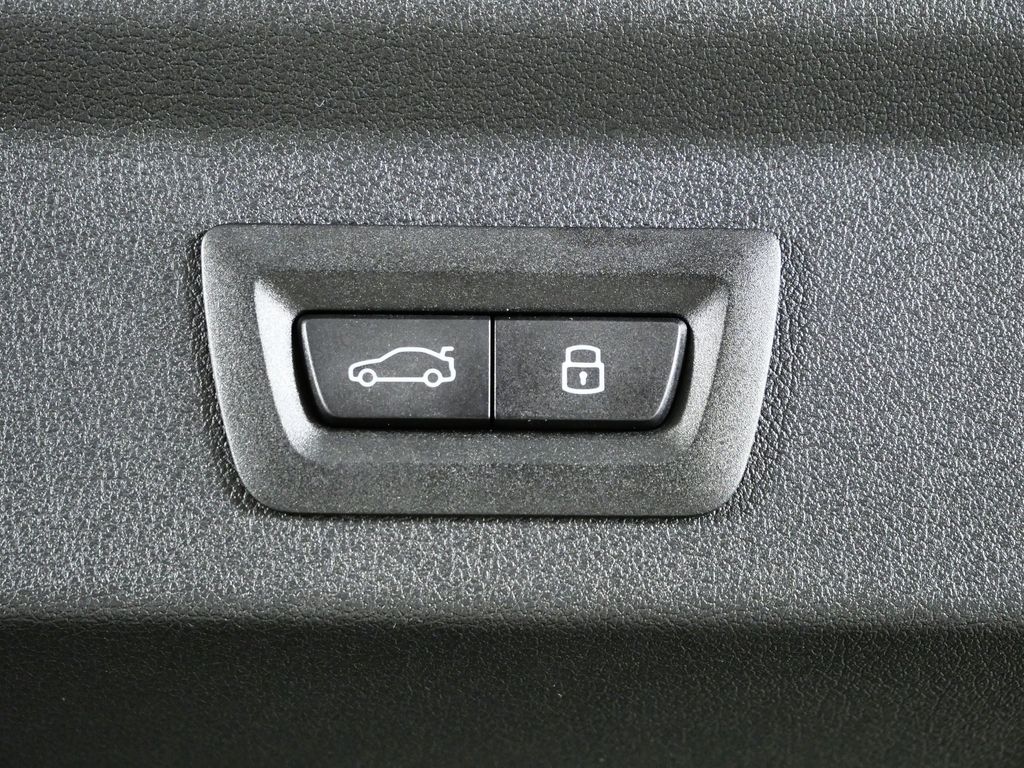 Thumbnail: 2026 BMW X2 - 28