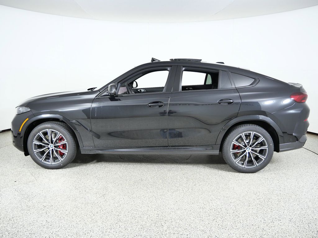 Thumbnail: 2026 BMW X6 - 15