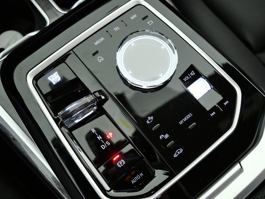 Thumbnail: 2025 BMW 7 Series - 47