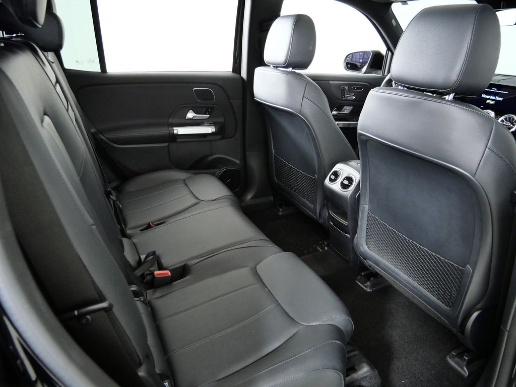 Thumbnail: 2022 Mercedes-Benz EQB - 26