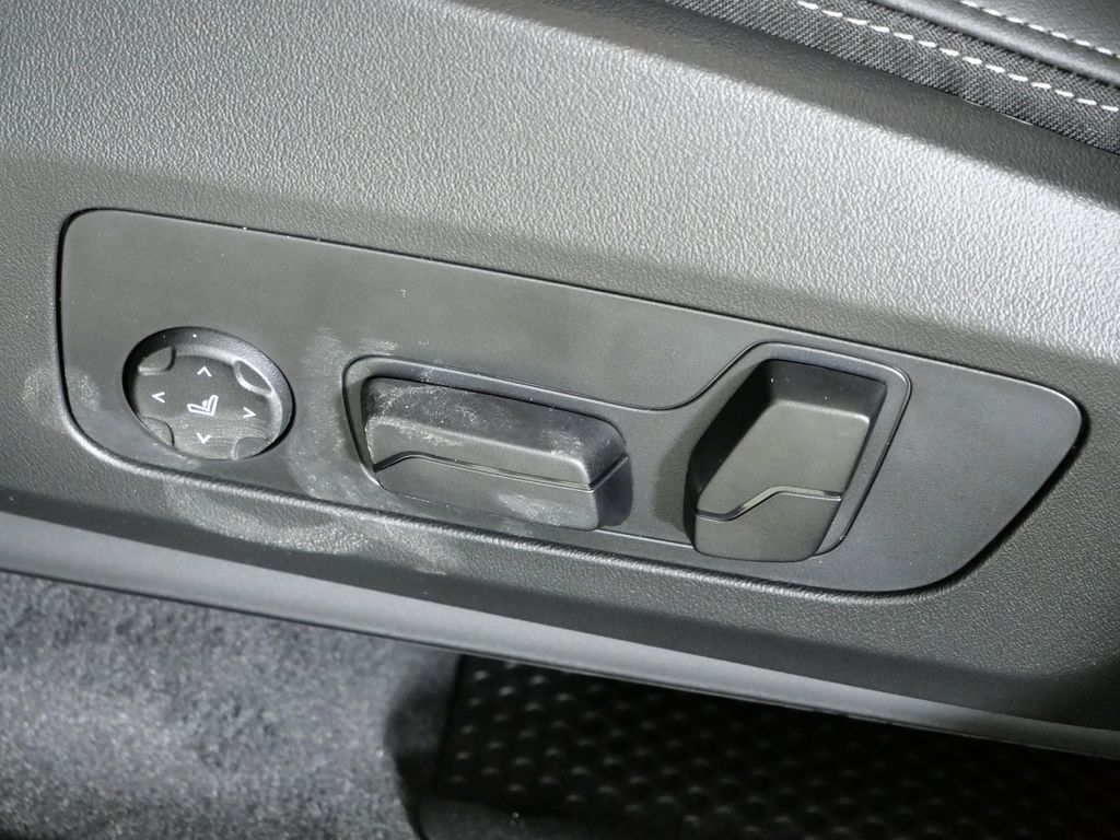 Thumbnail: 2026 BMW X1 - 37