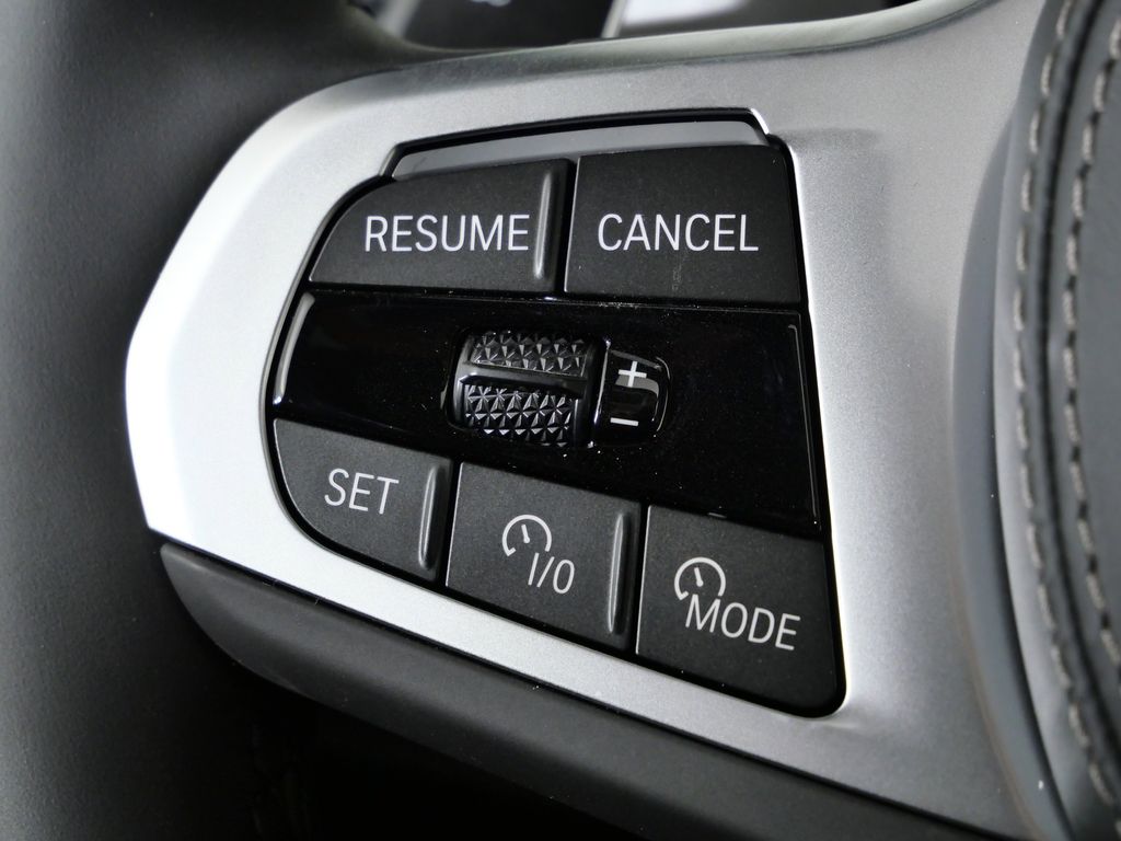 Thumbnail: 2026 BMW X5 - 41