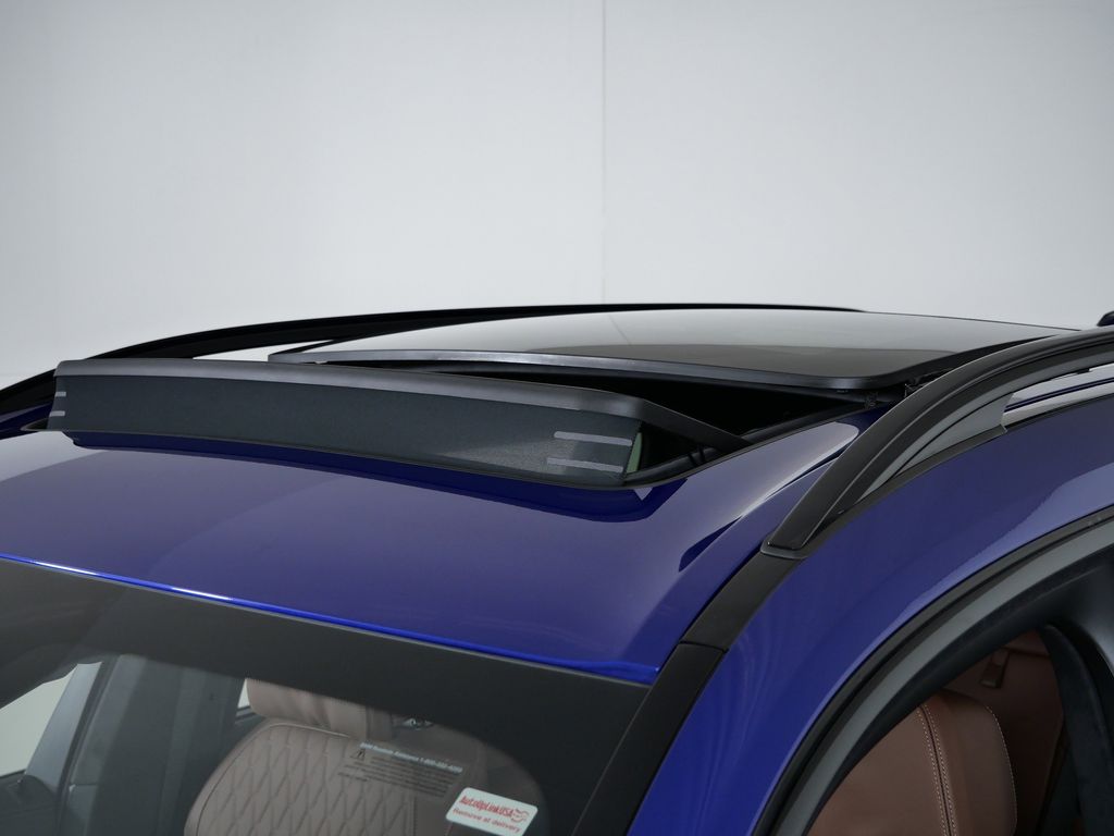 Thumbnail: 2026 BMW X7 - 18