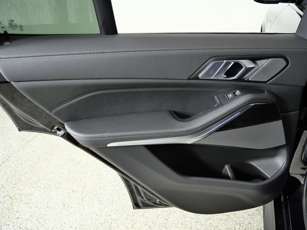 Thumbnail: 2026 BMW X5 - 31