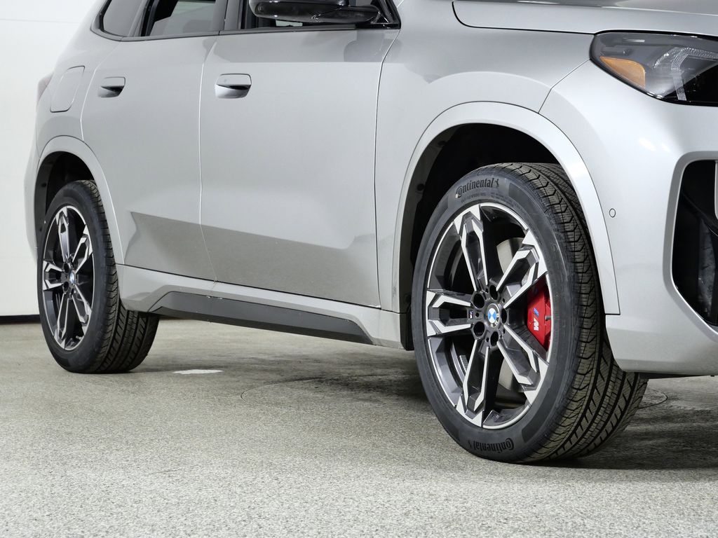 Thumbnail: 2026 BMW X1 - 6