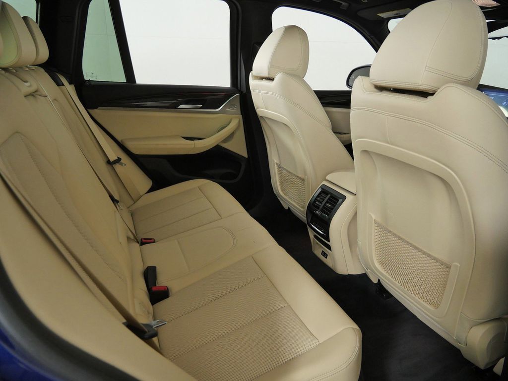 Thumbnail: 2022 BMW X3 - 26