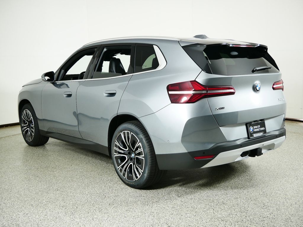 Thumbnail: 2025 BMW X3 - 13