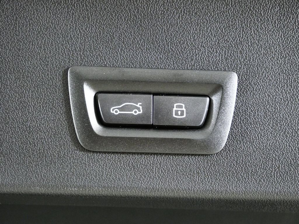 Thumbnail: 2026 BMW X3 - 30