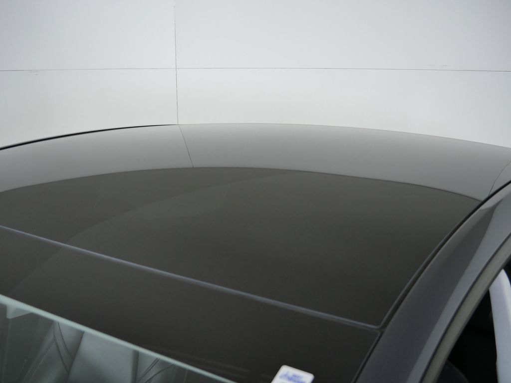 Thumbnail: 2021 Tesla Model Y - 17