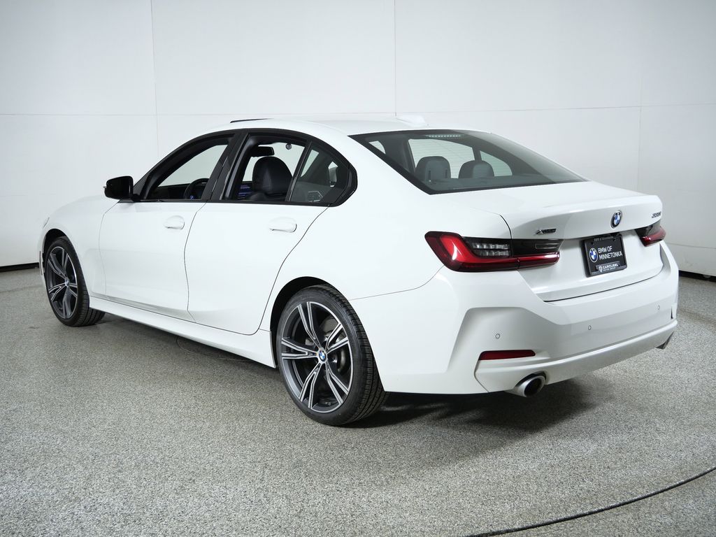 Thumbnail: 2023 BMW 3 Series - 17