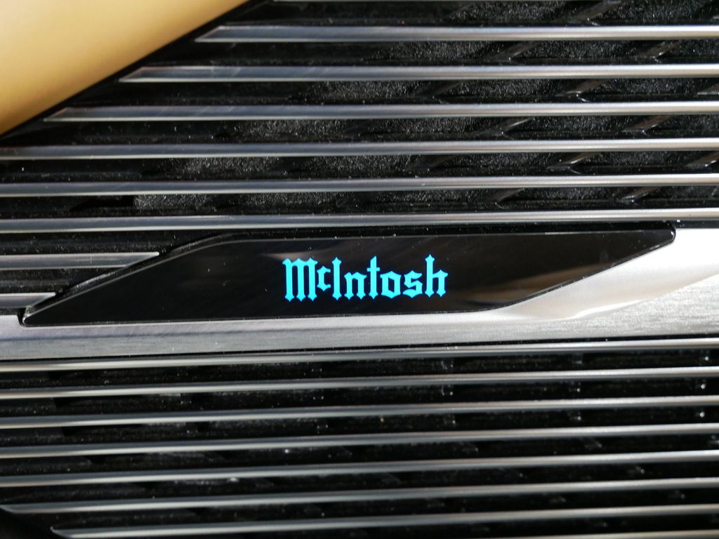 2022 Jeep Grand Wagoneer Series III 36