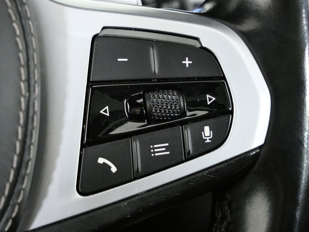 Thumbnail: 2022 BMW X5 - 42