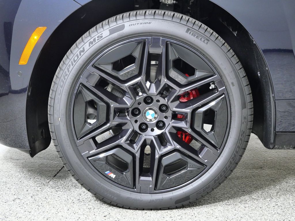 Thumbnail: 2026 BMW iX - 17