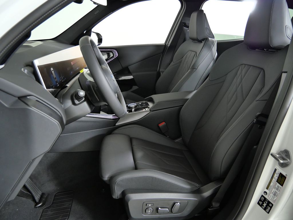 Thumbnail: 2026 BMW X3 - 33