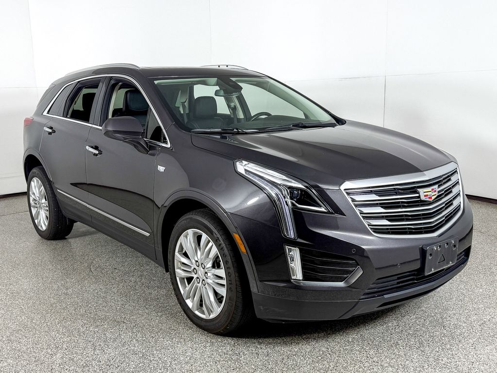 Thumbnail: 2019 Cadillac XT5 - 4