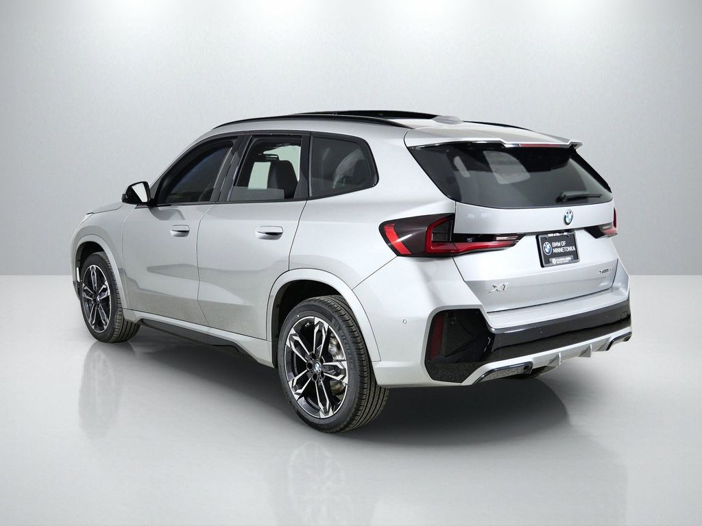 Thumbnail: 2026 BMW X1 - 14