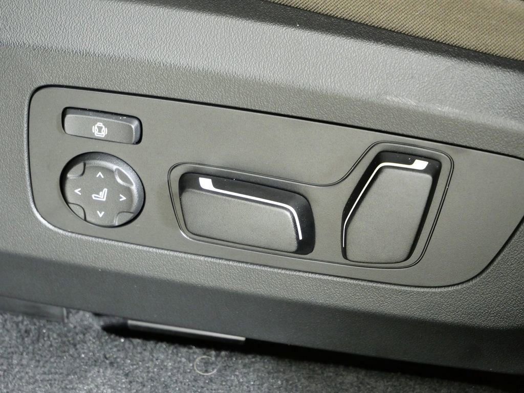 Thumbnail: 2026 BMW X3 - 40